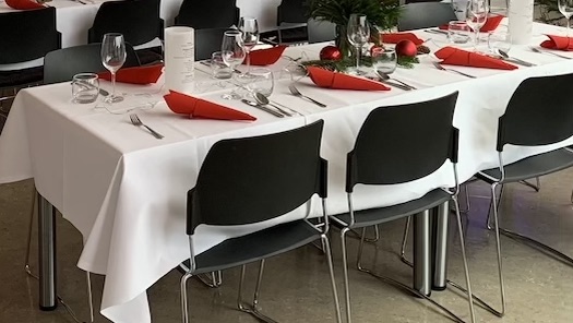 Tischdecke Stoff weiß creme white schick modern edel Tisch Gala Hochzeit Zollernalbkreis Balingen Rottweil